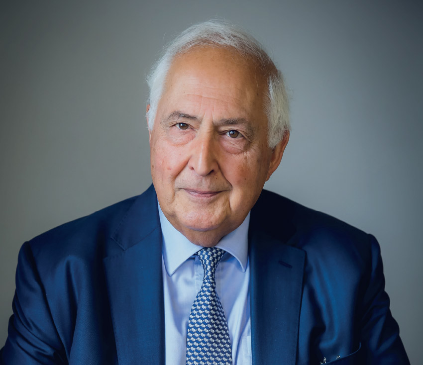 Michel Kallipetis KC
